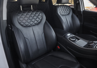 Подержанный автомобиль Hyundai Santa Fe 2021 года (26 фото)
