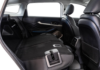 Подержанный автомобиль Exeed TXL 2022 года (20 фото)