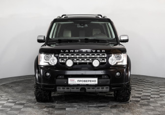 Подержанный автомобиль Land Rover Discovery 2011 года (2 фото)