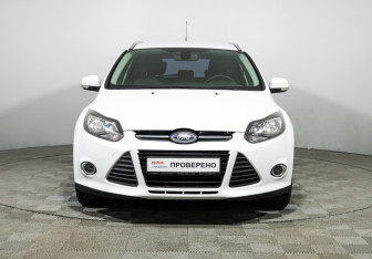 Подержанный автомобиль Ford Focus Wagon 2014 года (2 фото)