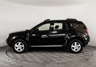 Подержанный автомобиль Renault Duster 2012 года (8 фото)