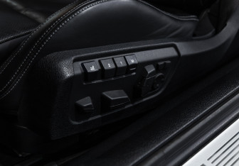 Подержанный автомобиль BMW M6 Coupe 2013 года (71 фото)