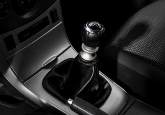 Подержанный автомобиль Toyota Corolla Sedan 2011 года (15 фото)