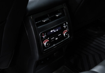 Подержанный автомобиль Haval H9 2024 года (23 фото)