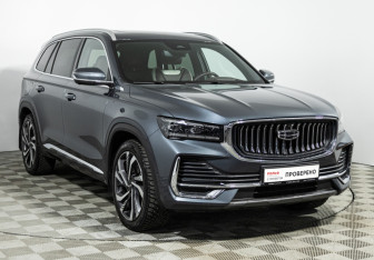 Подержанный автомобиль Geely Monjaro 2023 года (3 фото)