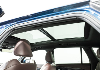 Подержанный автомобиль Geely Monjaro 2023 года (15 фото)