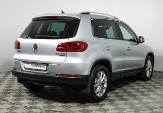 Подержанный автомобиль Volkswagen Tiguan 2013 года (5 фото)