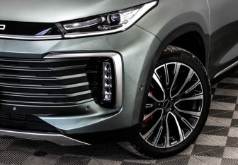 Подержанный автомобиль Exeed TXL 2023 года (3 фото)