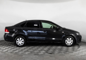 Подержанный автомобиль Volkswagen Polo Sedan 2011 года (4 фото)