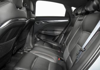 Подержанный автомобиль Geely Tugella 2022 года (13 фото)