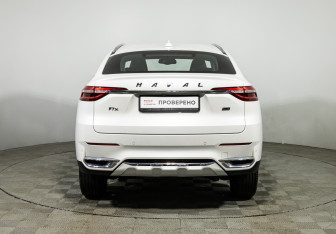 Подержанный автомобиль Haval F7x 2020 года (6 фото)