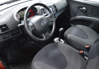 Подержанный автомобиль Nissan Micra Hatchback 2009 года (10 фото)