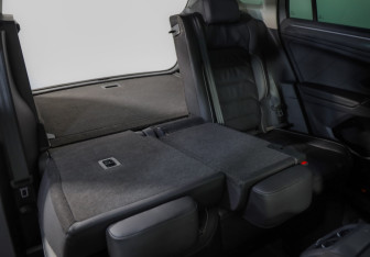 Подержанный автомобиль Volkswagen Tiguan 2019 года (31 фото)