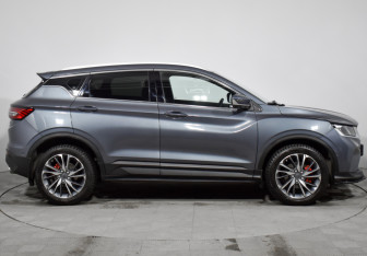 Подержанный автомобиль Geely Coolray 2022 года (4 фото)