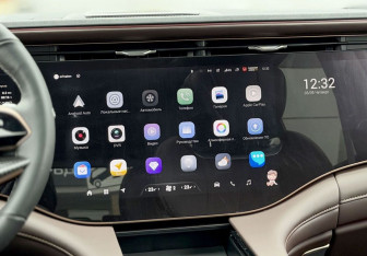 Подержанный автомобиль Exeed VX 2023 года (16 фото)