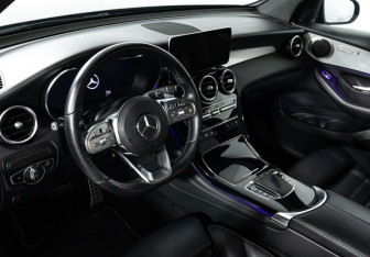 Подержанный автомобиль Mercedes-Benz GLC Coupe 2019 года (11 фото)