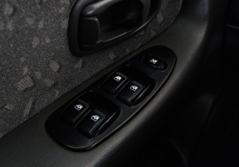 Подержанный автомобиль Kia Spectra Sedan 2008 года (14 фото)