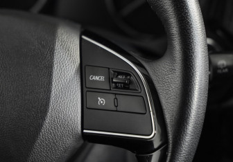 Подержанный автомобиль Mitsubishi Outlander 2019 года (12 фото)