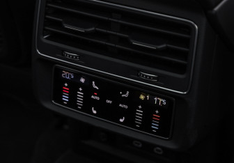Новый Audi Q8 2025 (14 фото)