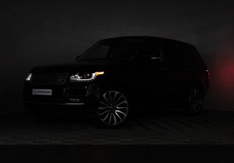Подержанный автомобиль Land Rover Range Rover 2017 года (36 фото)