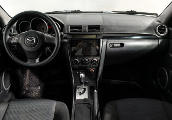 Подержанный автомобиль Mazda 3 Sedan 2007 года (14 фото)