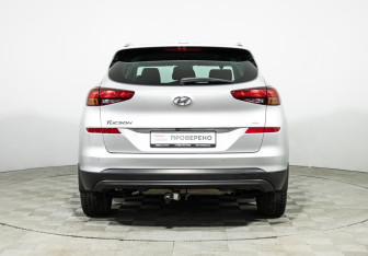 Подержанный автомобиль Hyundai Tucson 2018 года (6 фото)