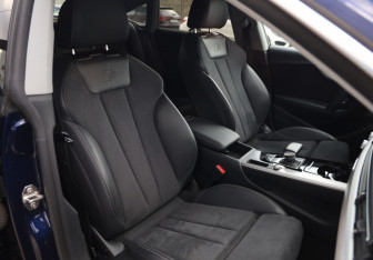 Подержанный автомобиль Audi A5 Liftback 2021 года (26 фото)