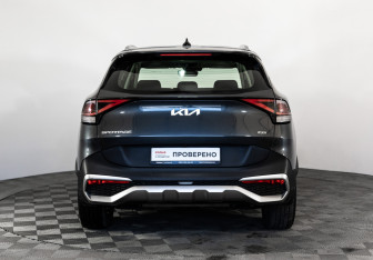 Подержанный автомобиль Kia Sportage 2022 года (7 фото)