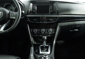 Подержанный автомобиль Mazda 6 Sedan 2013 года (14 фото)