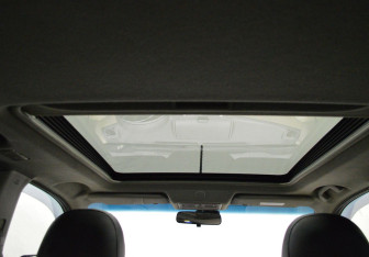 Подержанный автомобиль Nissan X-Trail 2008 года (16 фото)