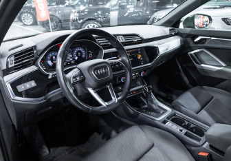 Подержанный автомобиль Audi Q3 Sportback 2020 года (16 фото)