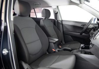 Подержанный автомобиль Hyundai Creta 2019 года (11 фото)