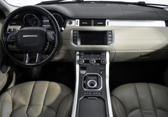 Подержанный автомобиль Land Rover Range Rover Evoque 2012 года (15 фото)