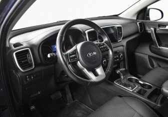 Подержанный автомобиль Kia Sportage 2019 года (9 фото)
