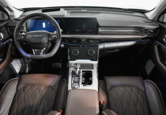 Подержанный автомобиль Exeed VX 2022 года (14 фото)