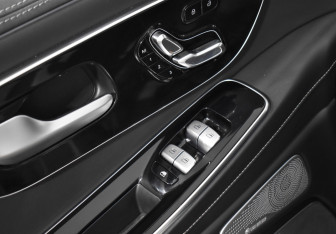 Подержанный автомобиль Exeed VX 2024 года (10 фото)