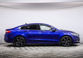 Подержанный автомобиль Ford Mondeo Sedan 2017 года (4 фото)