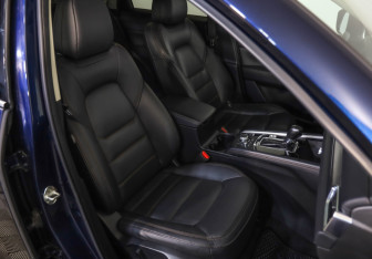 Подержанный автомобиль Mazda CX-5 2019 года (34 фото)