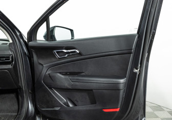 Подержанный автомобиль Kia Sportage 2022 года (28 фото)