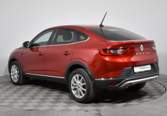 Подержанный автомобиль Renault Arkana 2020 года (7 фото)