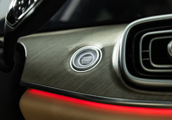 Подержанный автомобиль Jaecoo J8 2024 года (27 фото)