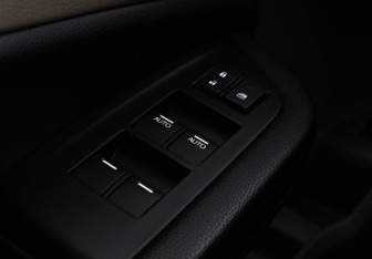 Подержанный автомобиль Honda Pilot 2018 года (19 фото)