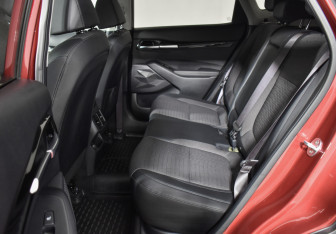 Подержанный автомобиль Kia Seltos 2021 года (11 фото)