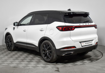 Подержанный автомобиль Chery Tiggo 7 Pro Max 2023 года (7 фото)