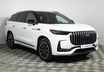 Подержанный автомобиль Jaecoo J8 2024 года (3 фото)