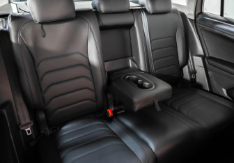 Подержанный автомобиль Volkswagen Tiguan 2019 года (27 фото)