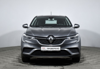 Подержанный автомобиль Renault Arkana 2019 года (2 фото)