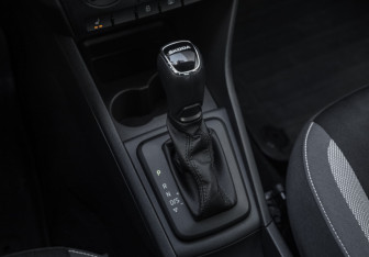 Подержанный автомобиль Skoda Rapid Liftback 2019 года (18 фото)