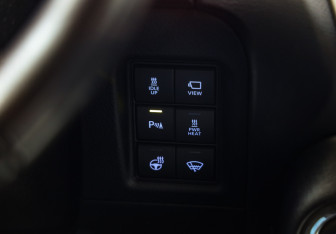 Подержанный автомобиль Toyota Land Cruiser Prado 2020 года (22 фото)