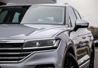 Подержанный автомобиль Volkswagen Touareg 2018 года (2 фото)